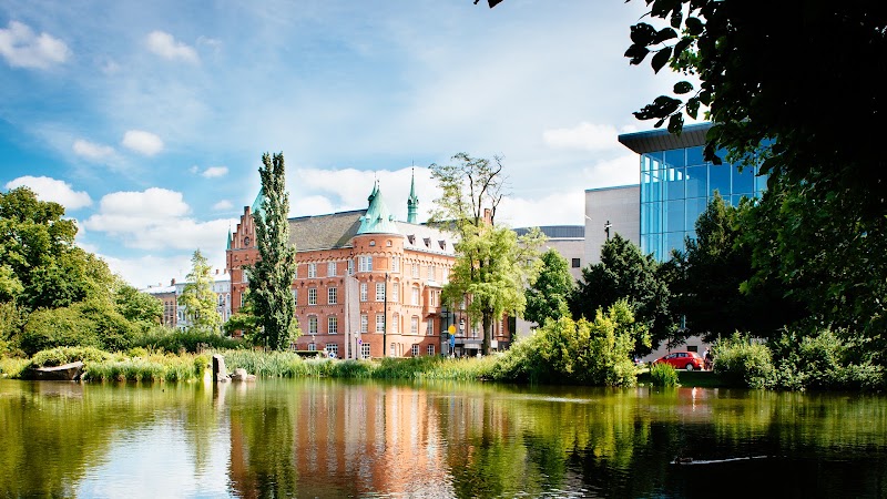 Världslitteratur på Författarscenen i Malmö i höst