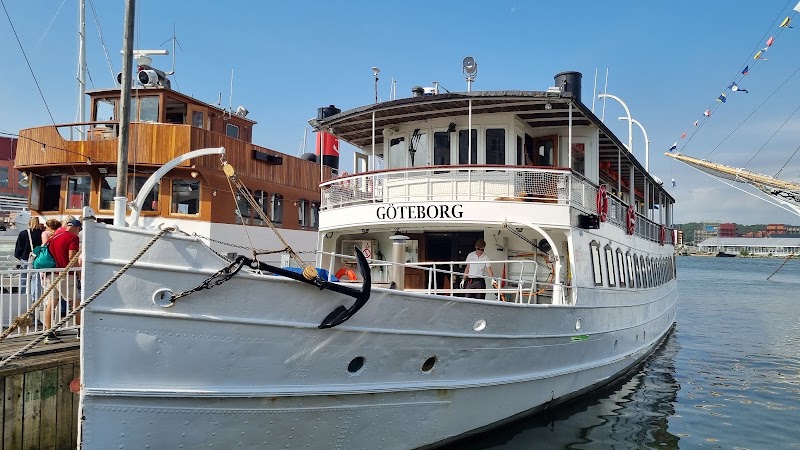 Skärgårdskryssning med trubadur