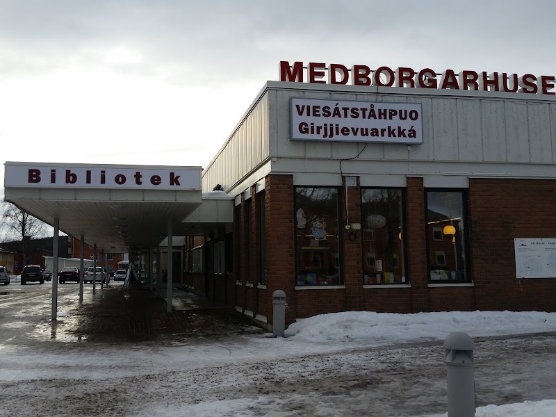 Tyst bokklubb på Arvidsjaurs kommunbibliotek
