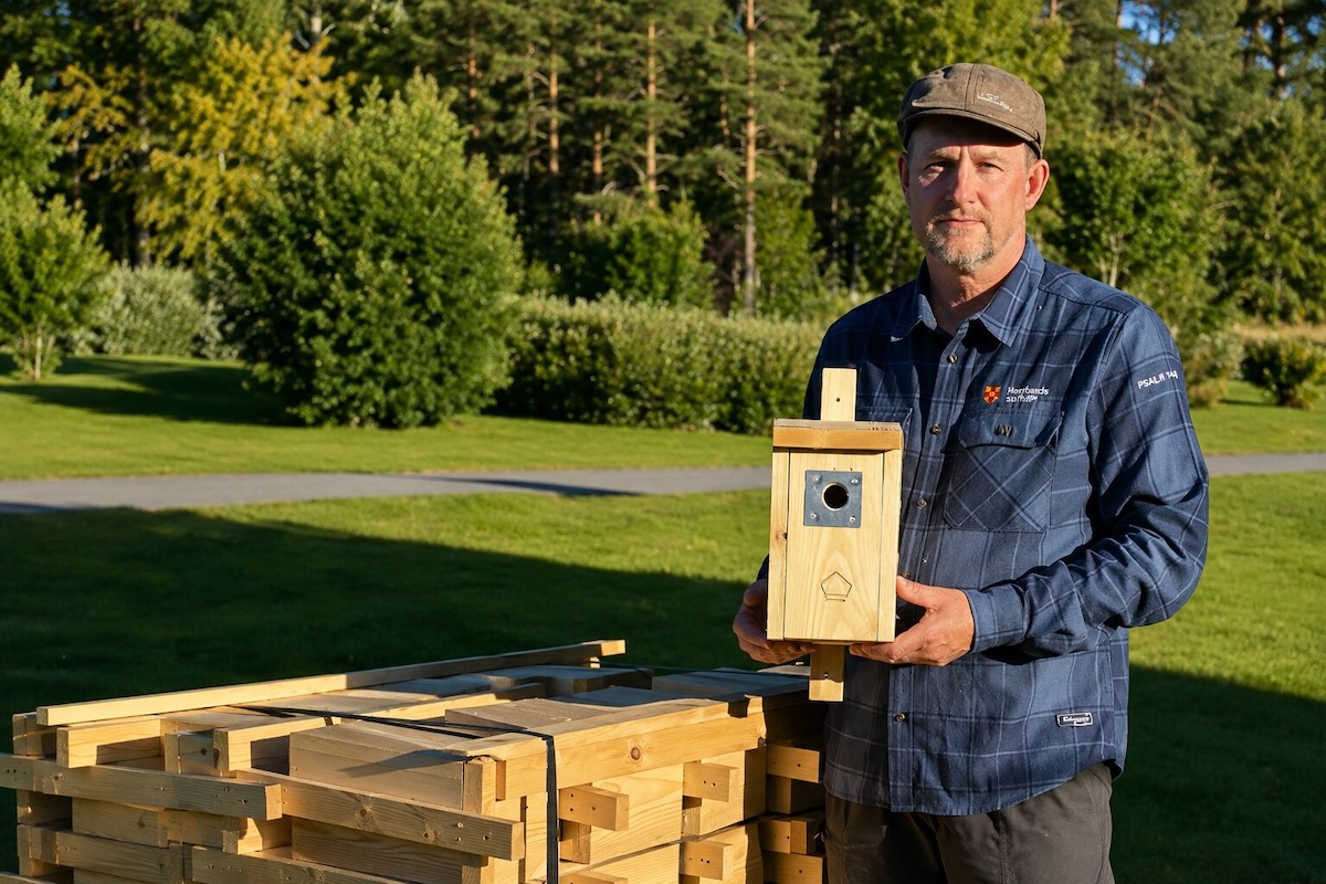 100 fågelholkar från Viskan ska stärka fågellivet