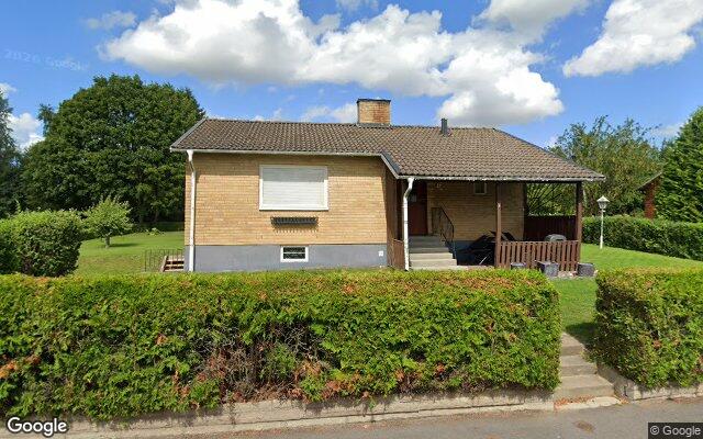 Villa på Norrgårdsgatan 8 i Motala såld för 860 000kr
