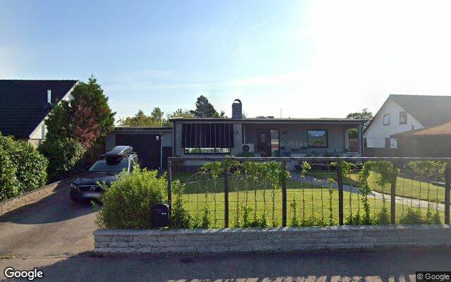 Villa på Baldersvägen 28 i Falkenberg såld för 5,3 miljoner kronor
