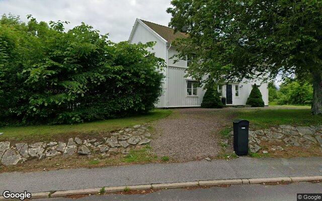 Villa på Gästgivarevägen 16 såld för 3 595 000kr