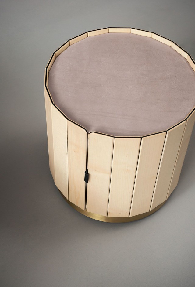 Bovenaanzicht van de Baxter Ninfea night table, diameter 42 cm en 45 cmm hoog