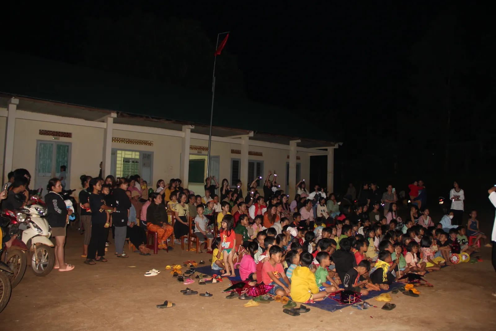 Trung thu “TRĂNG SÁNG TỪ BAO GIỜ?” 2023