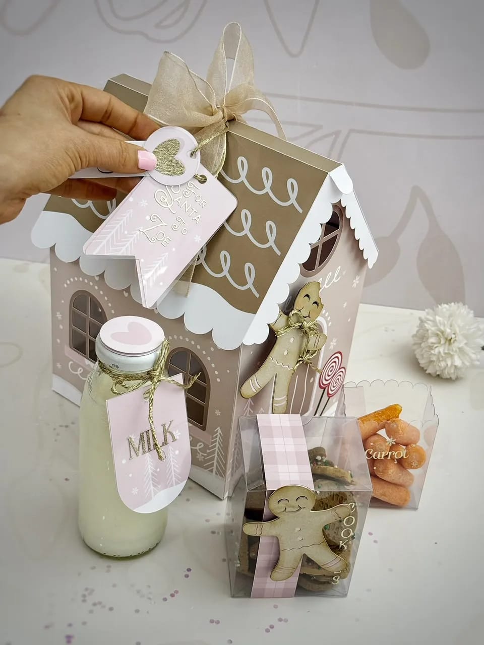 Christmas Gingerbread House Gift Box SVG (preview 3 of 3)
