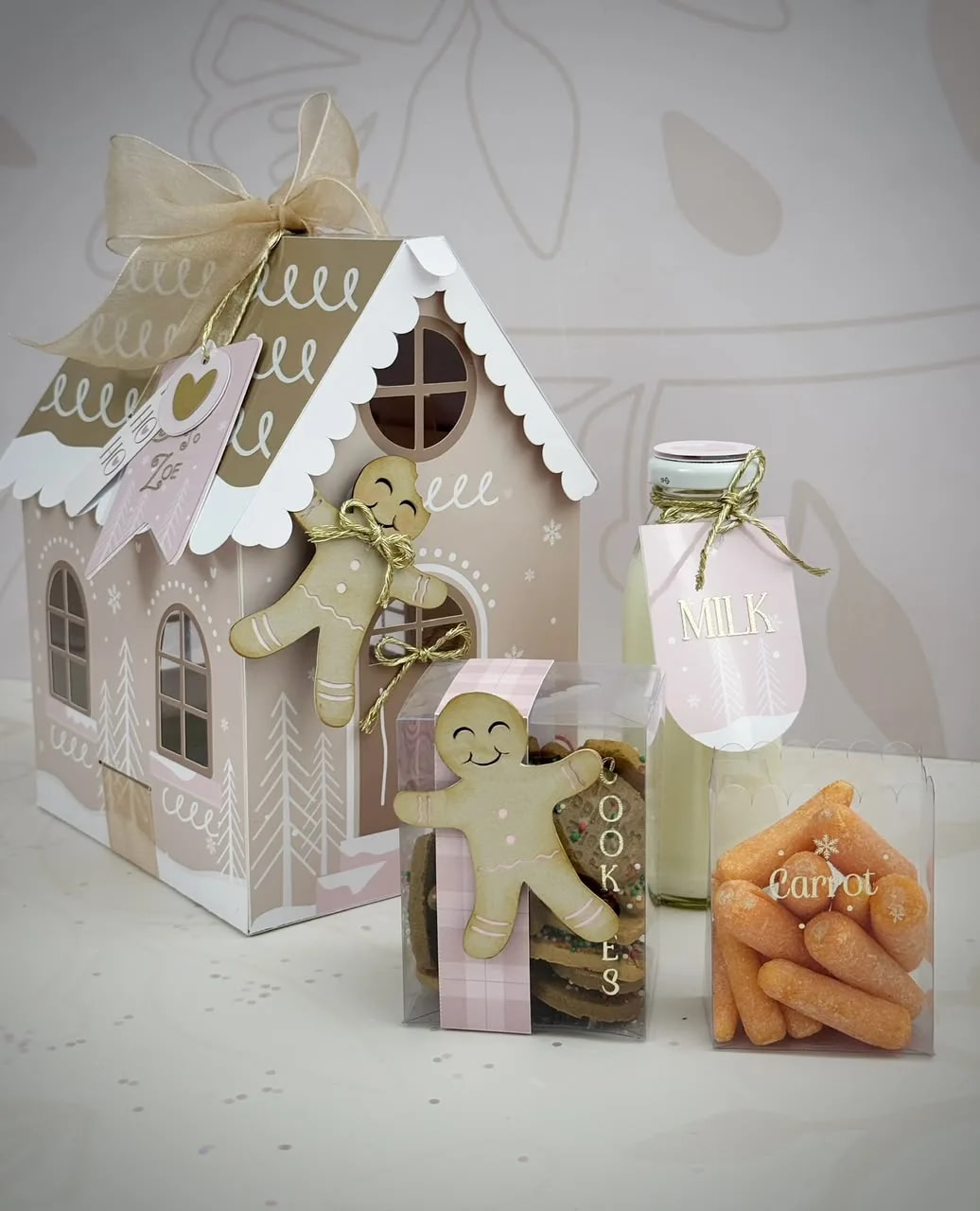 Christmas Gingerbread House Gift Box SVG (preview 2 of 3)