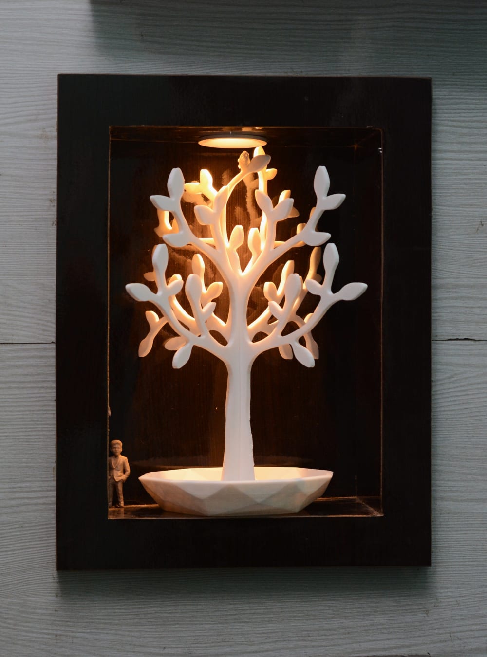 Backlit Jewelry-Tree Light Box