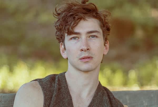 Dylan Arnold Bio - Girlfriend, Age, Family, Net Worth, Height, Dating