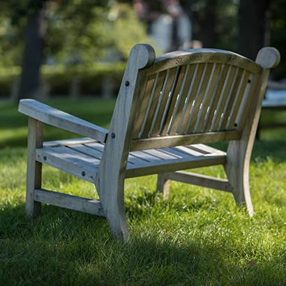 2016 November Park Bench 410