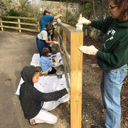 2017 December NRPA Update Family Volunteer Day 410