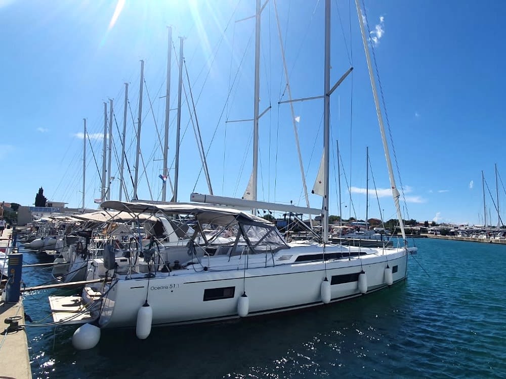 Achi Bavaria 32 Cruiser moored at Marina Zadar (ex. Tankerkomerc)