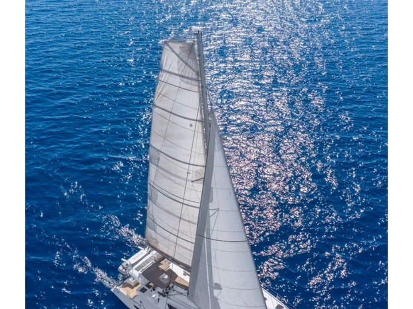 Izabella Saba 50 vor Anker in Ligia / Lygia Marina