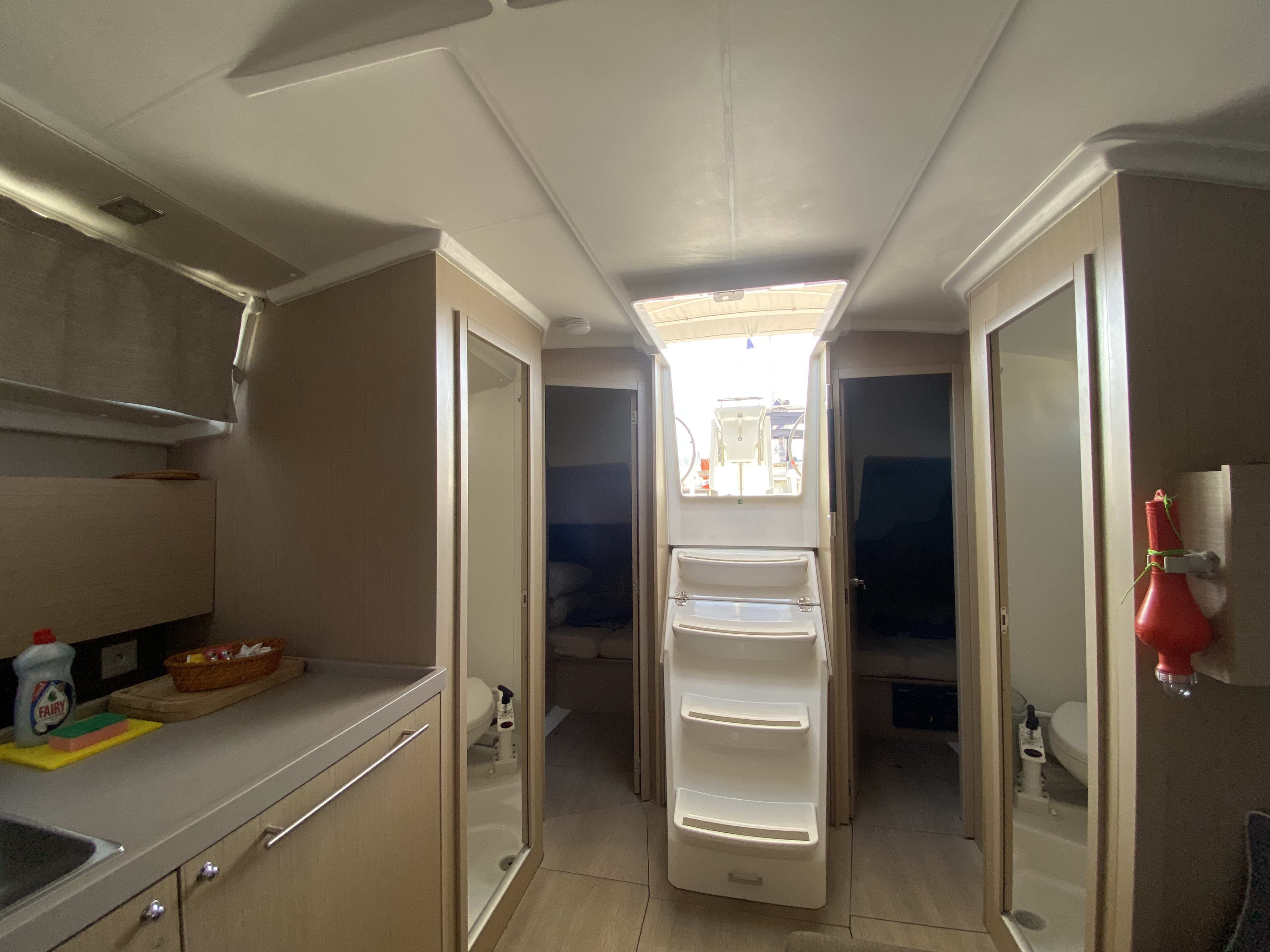 Helena Oceanis 38.1 vor Anker in Fethiye / Ece Marina
