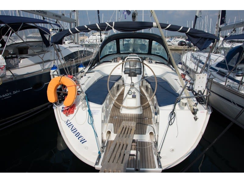 (1132 BG) (sails 2015) Bavaria 38 Cruiser біля причалу Biograd / Marina Kornati