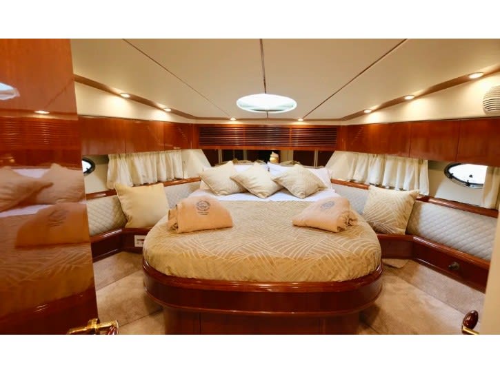 Premium Fairline Squadron 55 moored at Riposto