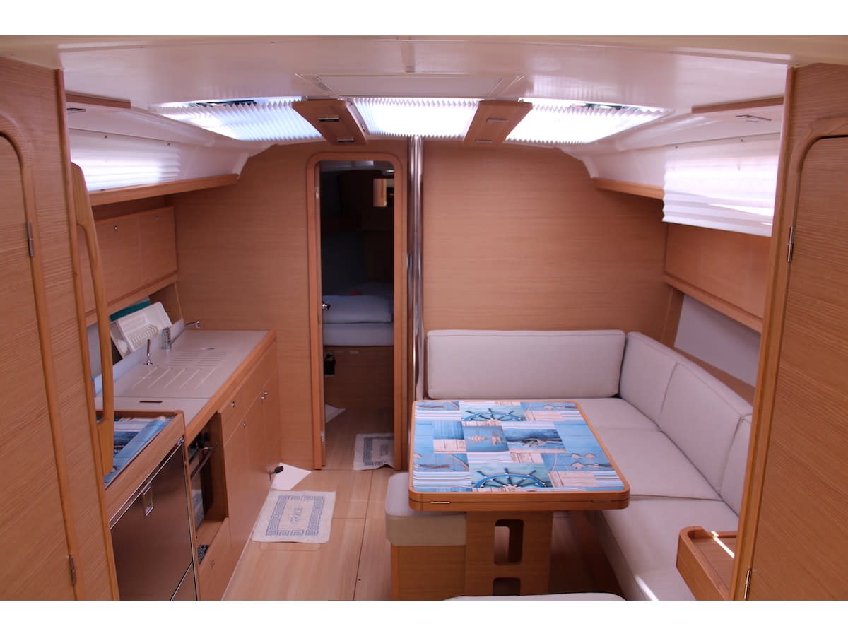 Why Not 16 Dufour 390 Grand Large vor Anker in Lefkada / Port of Lefkas