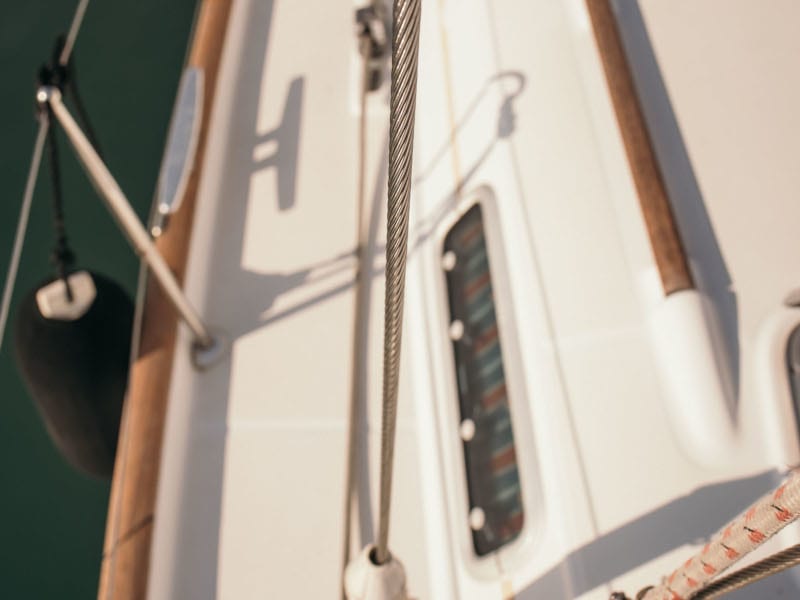 Ekaterini Oceanis 411 біля причалу Port of Volos
