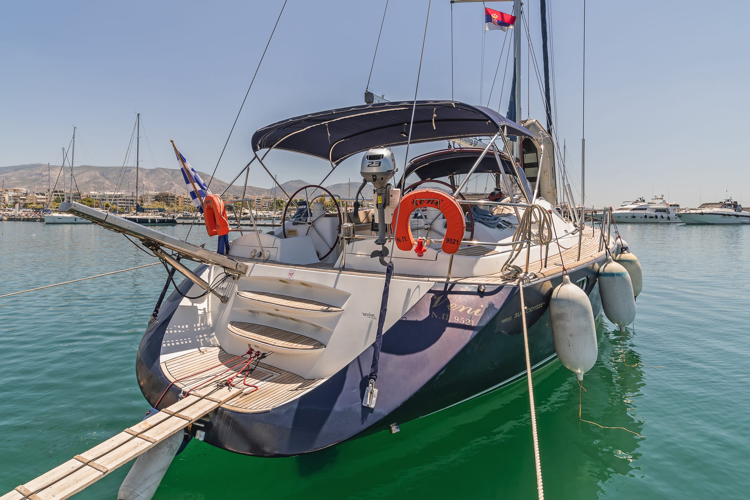 Veni  (ONLY SKIPPERED) Sun Odyssey 54DS біля причалу Athens / Alimos Marina