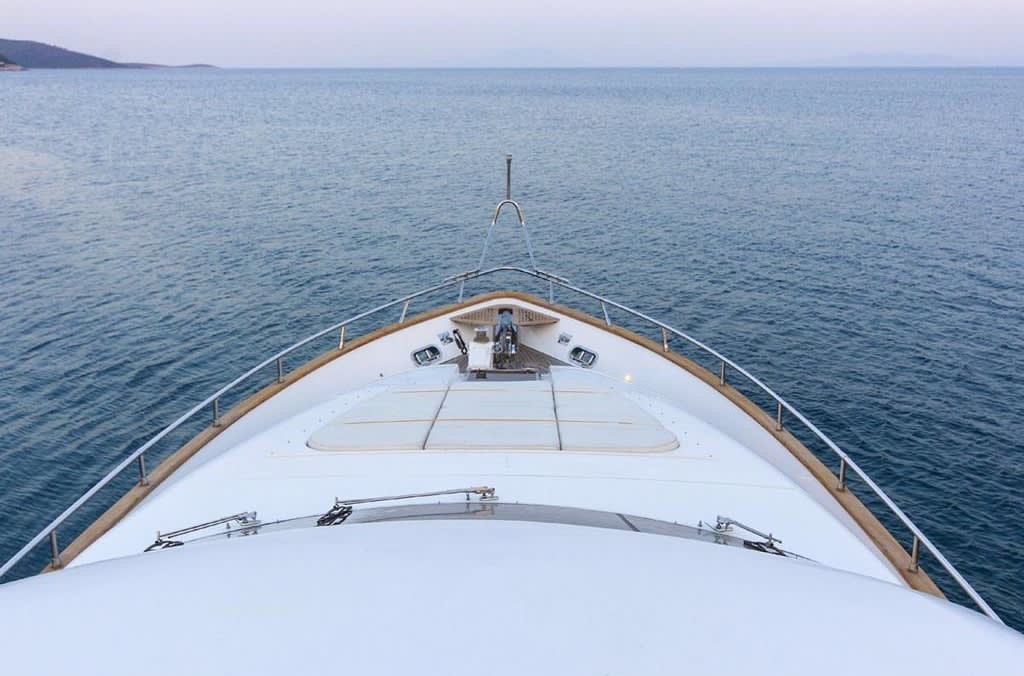 24M Deluxe Maiora Motoryacht Maiora 24 біля причалу Bodrum Marina
