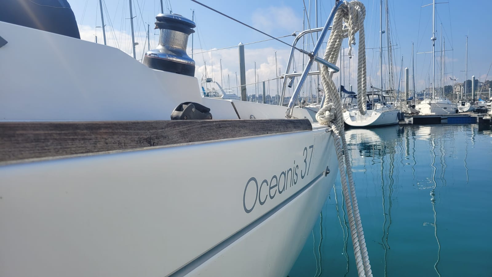 Bandiagara Oceanis 37 moored at Saint-Quay-Portrieux / Port d'Armor