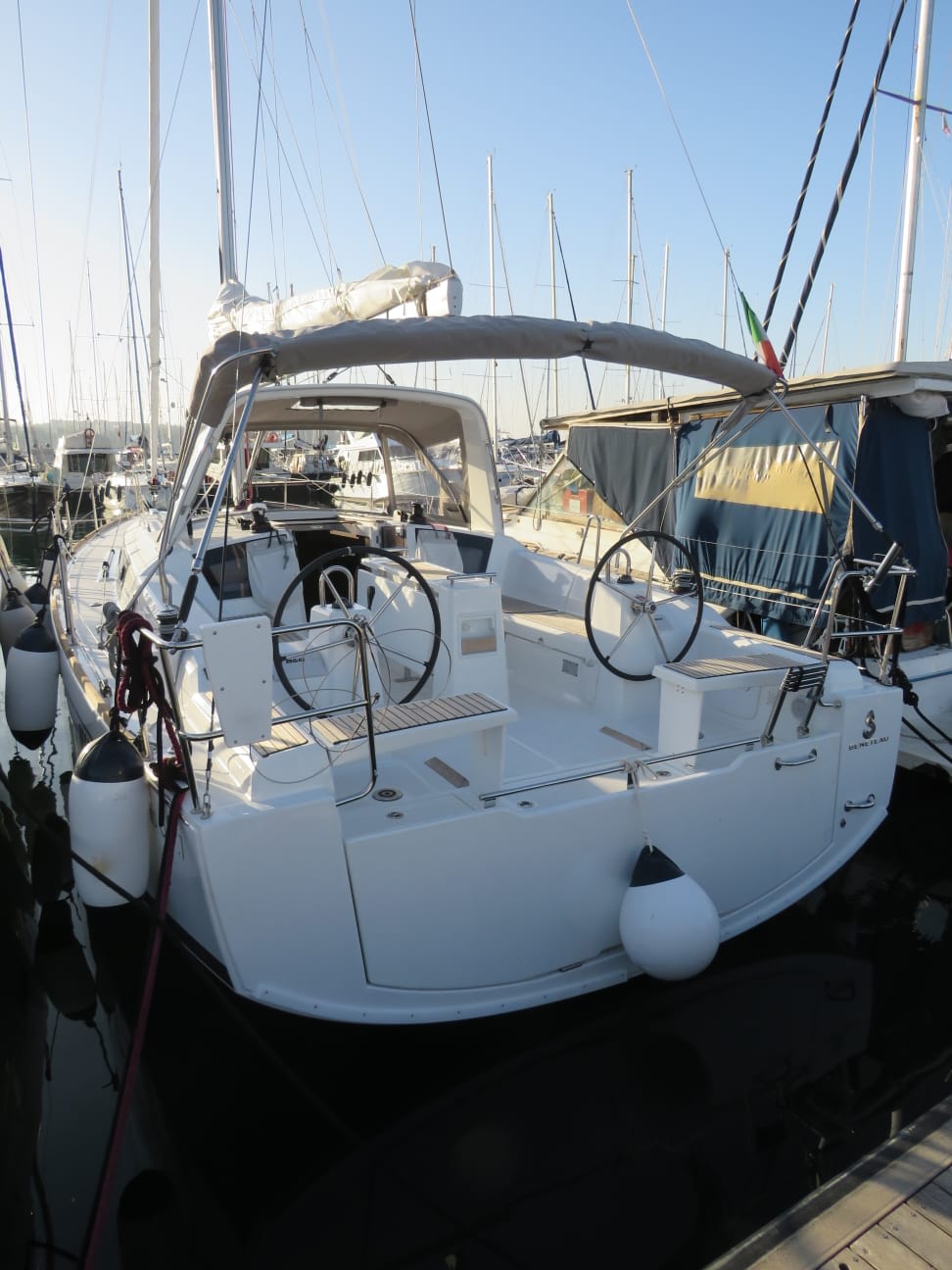 Lina Oceanis 38 moored at Marina di Procida