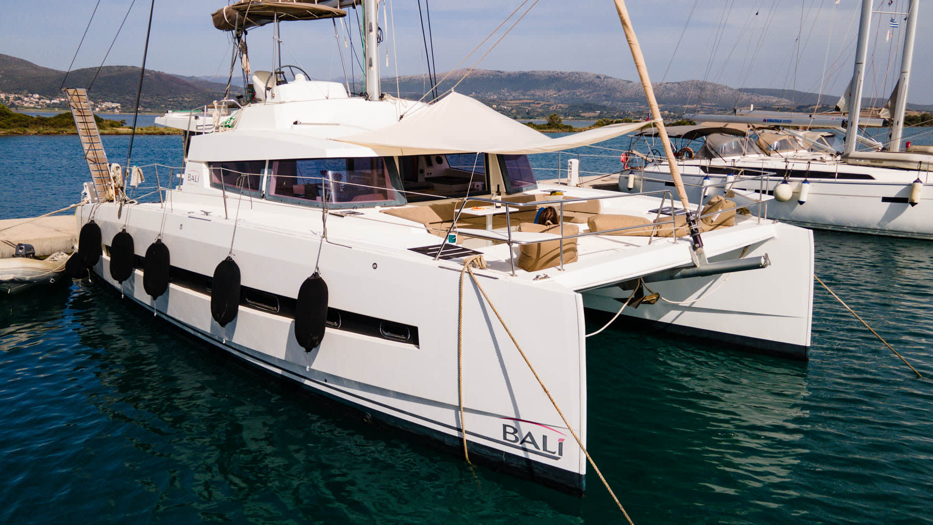 Meaban Bali 4.3 vor Anker in Lefkada / D-Marin Marina Lefkas