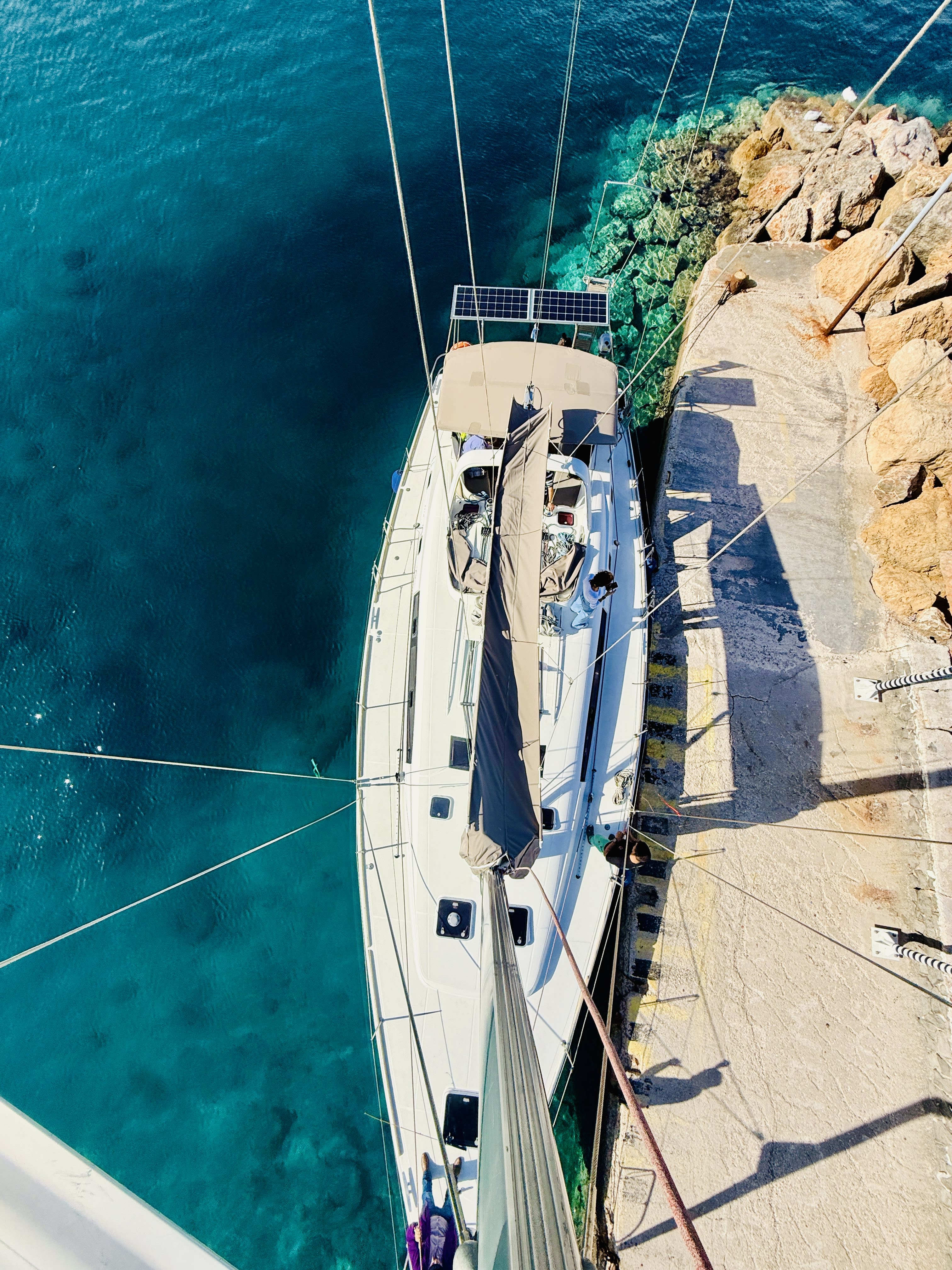 ZOI Oceanis 50 Family vor Anker in Lefkada / Nikiana Marina