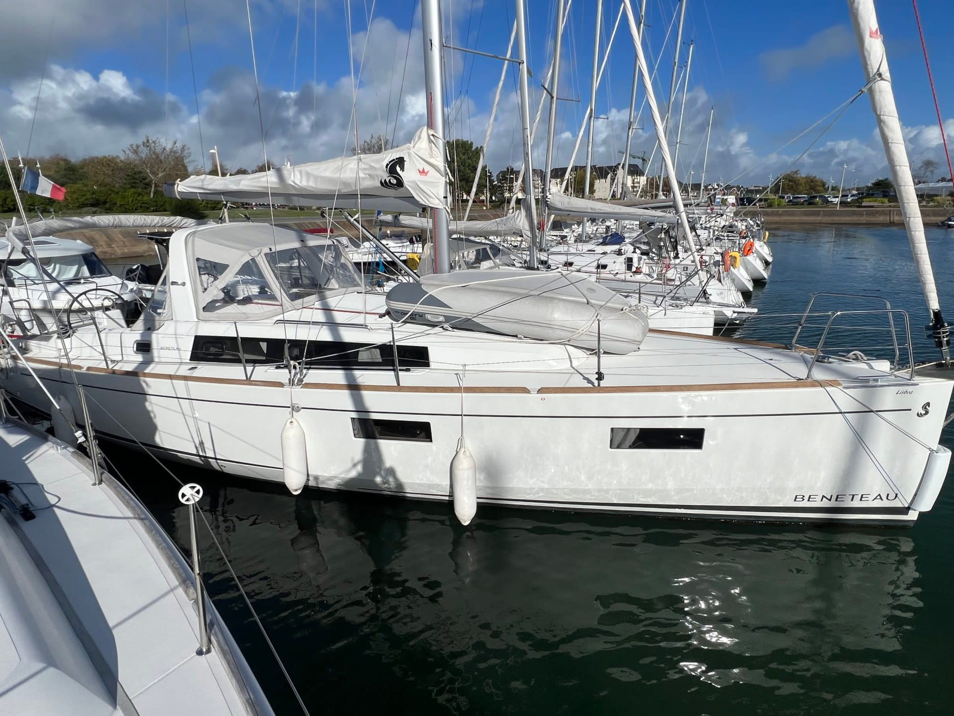 Houat Else Oceanis 38 moored at Arzon / Port du Crouesty