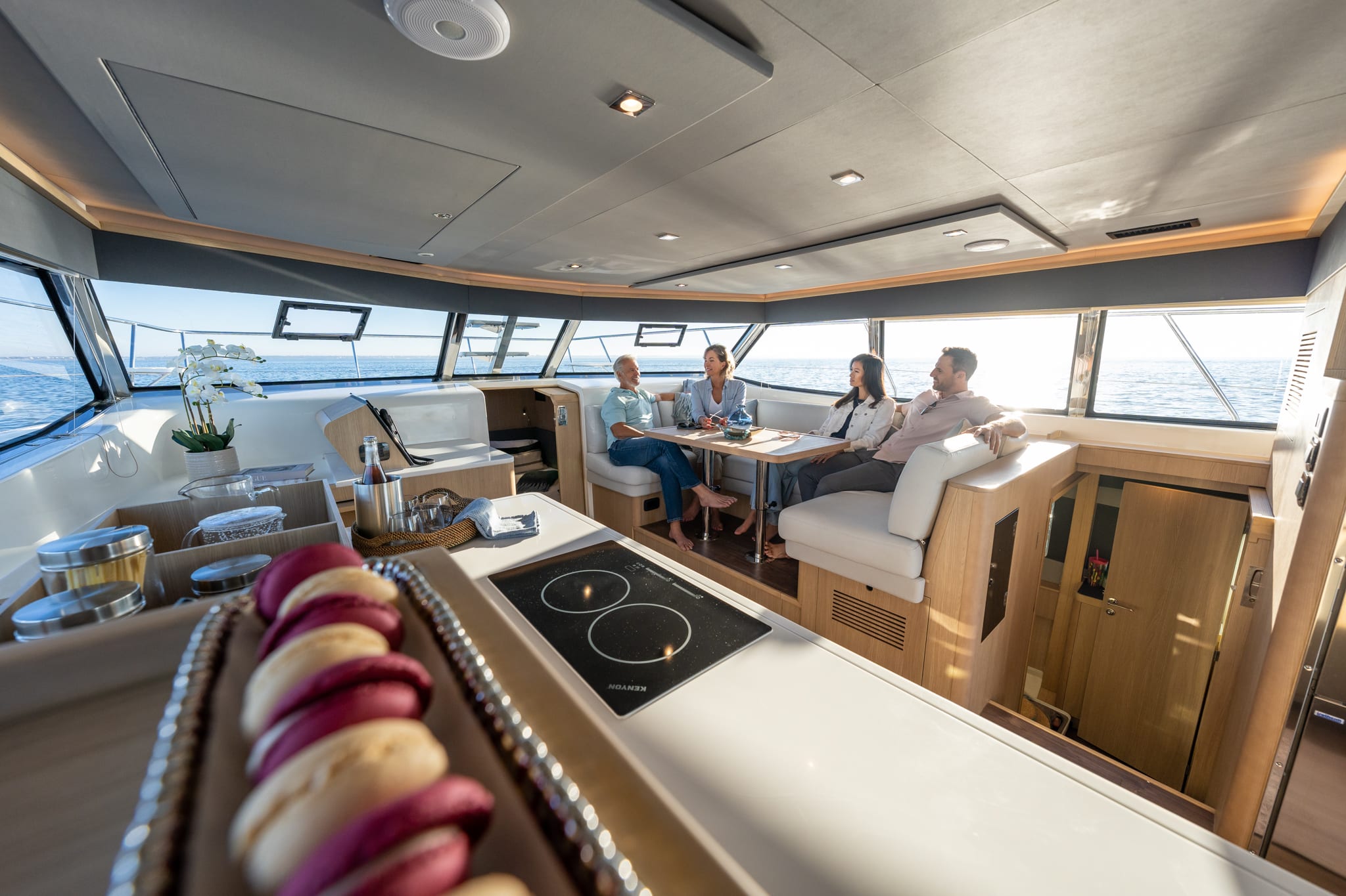 Big Joy Aquila 42 Yacht біля причалу Cannigione