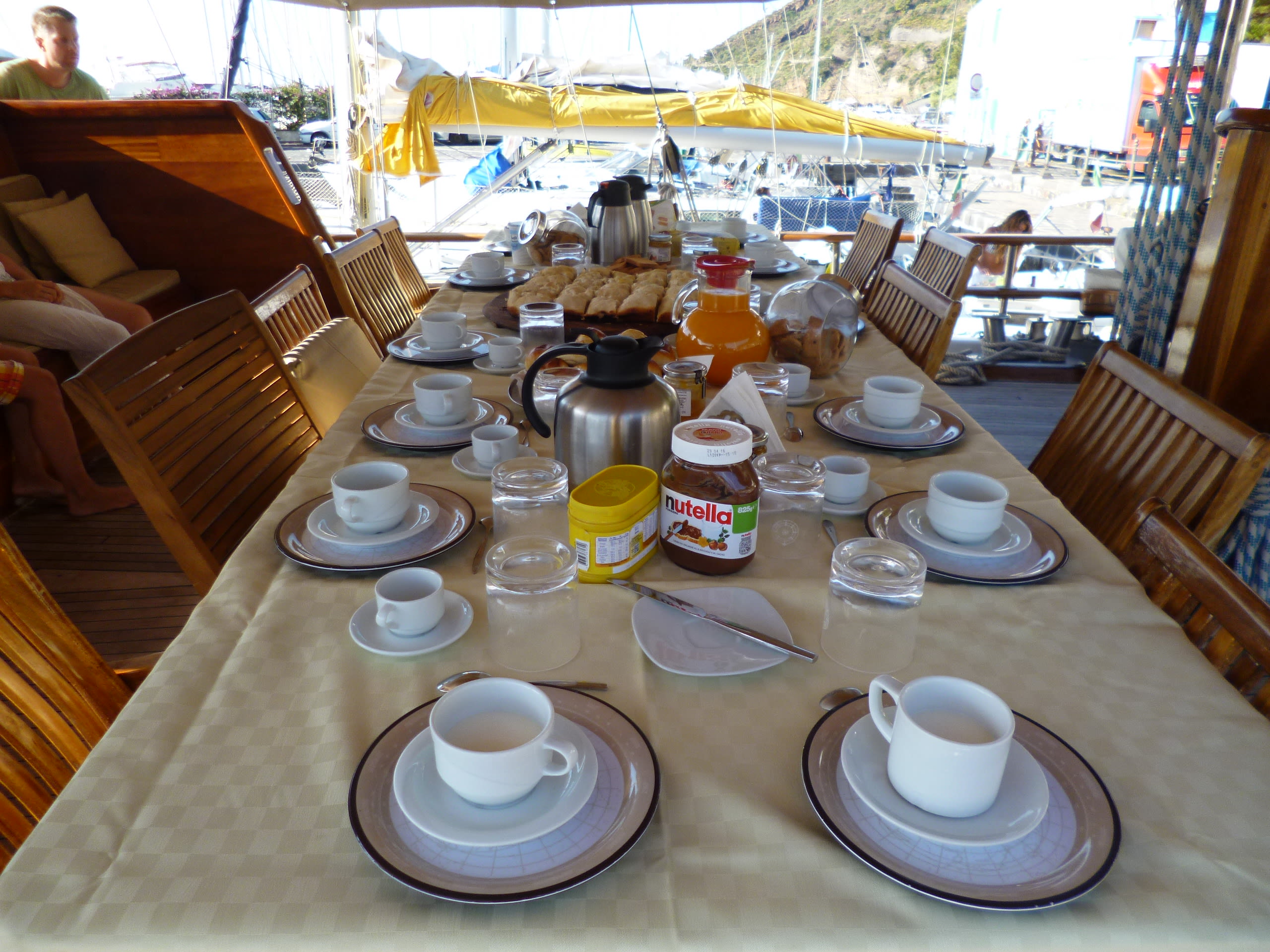Aeolian Island Cabin 1 Gulet vor Anker in Milazzo / Poseidon Marina