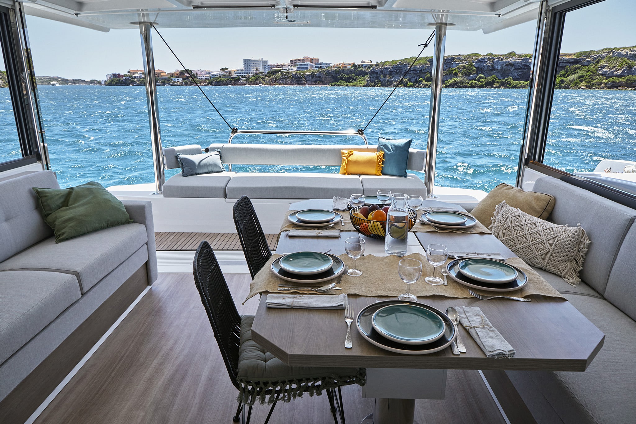 Maritina Bali 4.4 vor Anker in Paros port