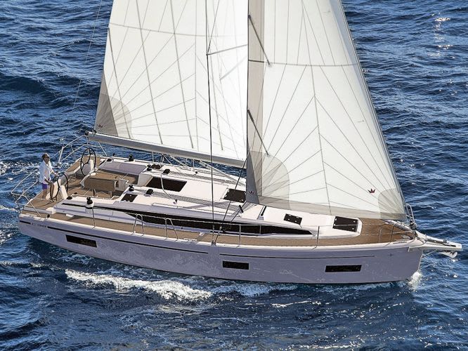 Twelve Bavaria C38 amarrado en Stockholm - Saltsjöbaden / Saltsjö Pir Marina
