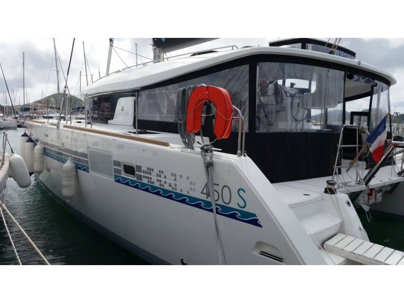 Toja Lagoon 450 Sport moored at Martinique / Le Marin