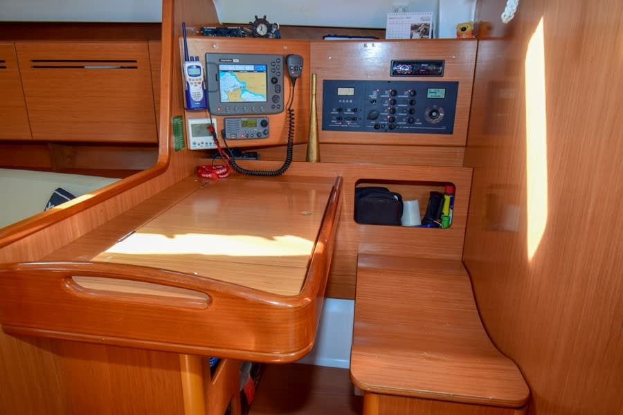 Filyos Cyclades 50.5 vor Anker in Marmaris Yacht Marina