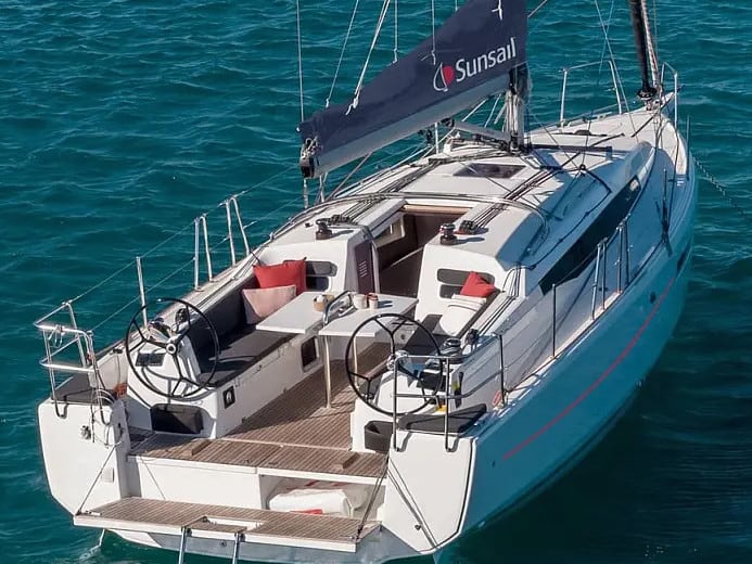 Sunsail 38.0 Classic Sun Odyssey 380 amarrado en Lefkada / D-Marin Marina Lefkas