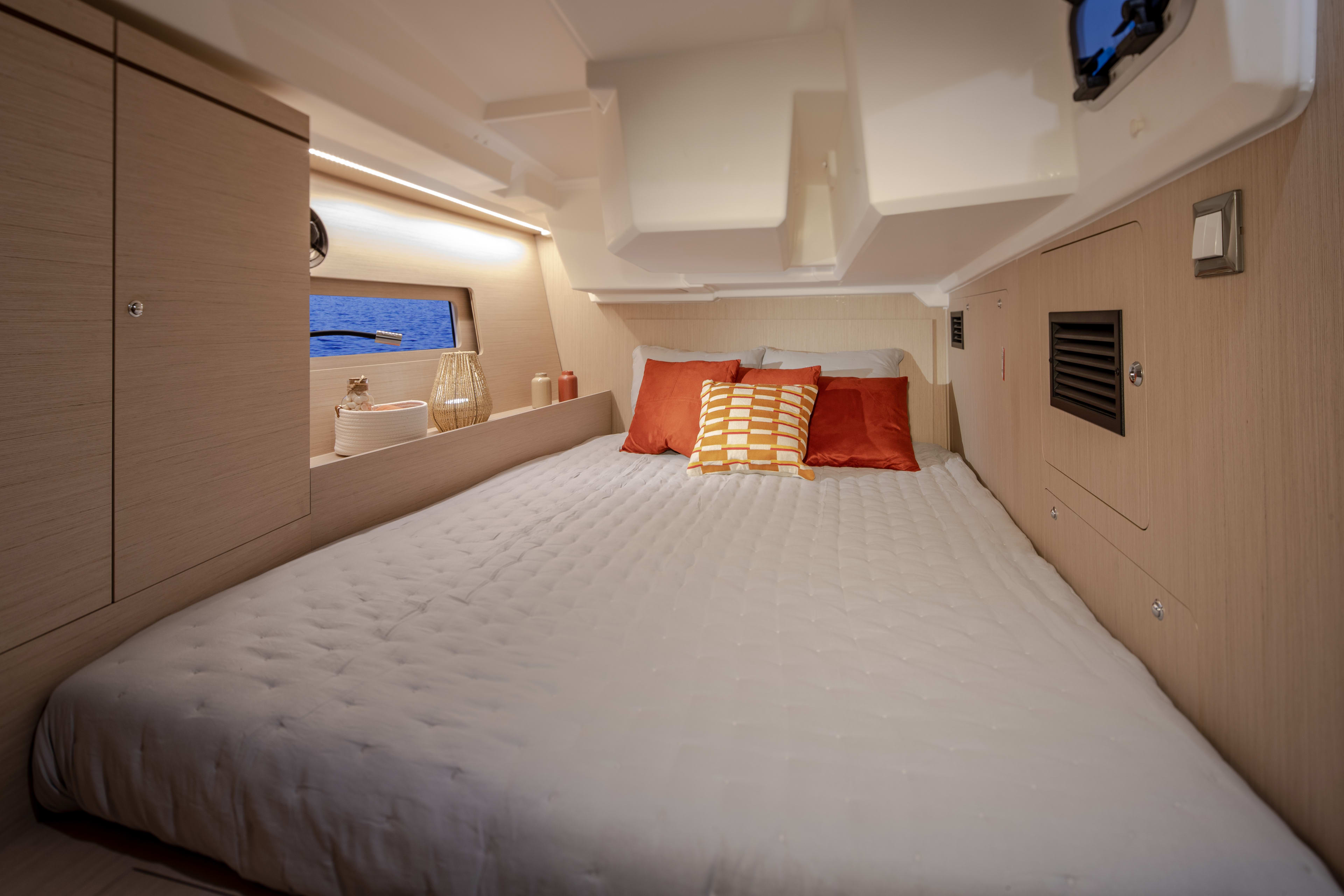 Moorings 46.3 Exclusive Oceanis 46.1 vor Anker in Road Town / Wickhams Cay II Marina