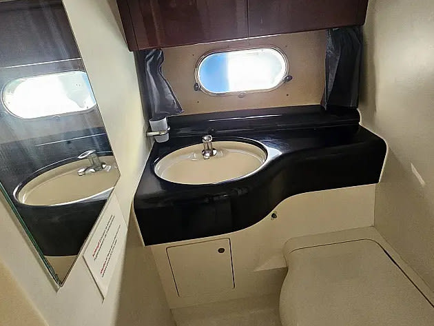 Carpe Diem Princess 480 vor Anker in Primošten / Marina Kremik