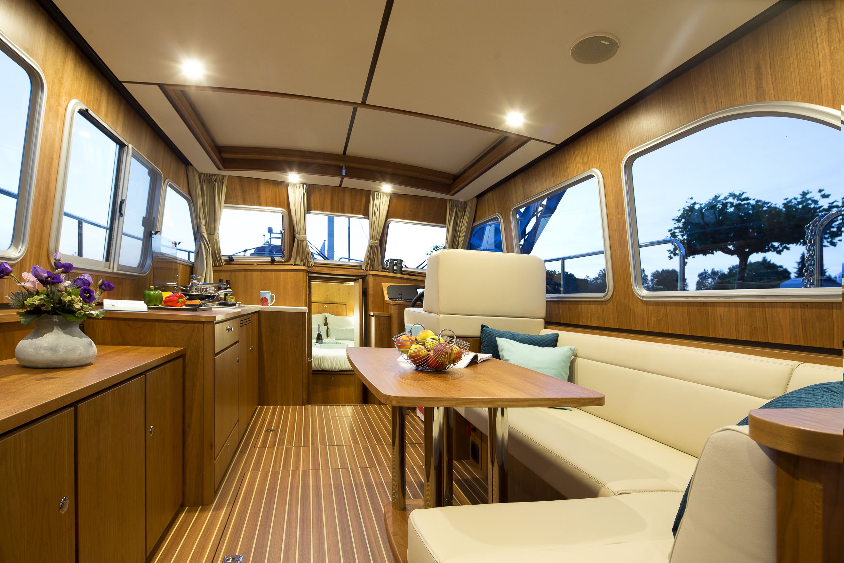 Adagio Linssen Grand Sturdy 35.0 Sedan moored at Kinrooi / Jachthaven De Spaanjerd