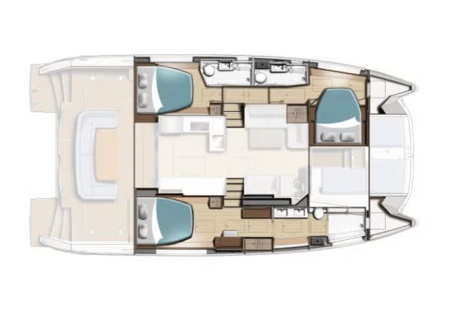 E-motion Leopard 46PC moored at Les Marines de Cogolin
