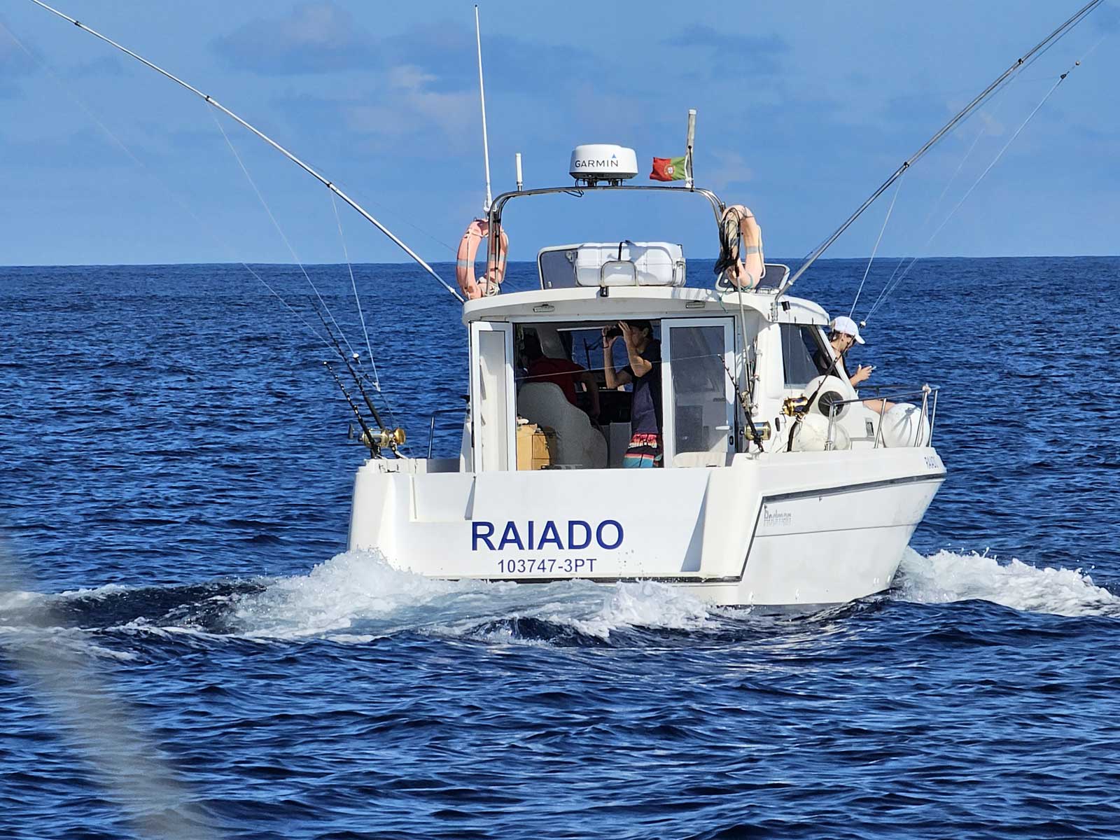 Raiado Rodman 900 Fly moored at Ponta Delgada