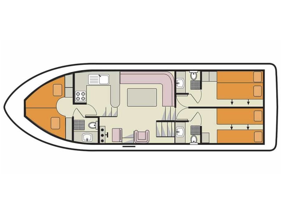 Crusader - Budget 32 moored at Vinkeveen