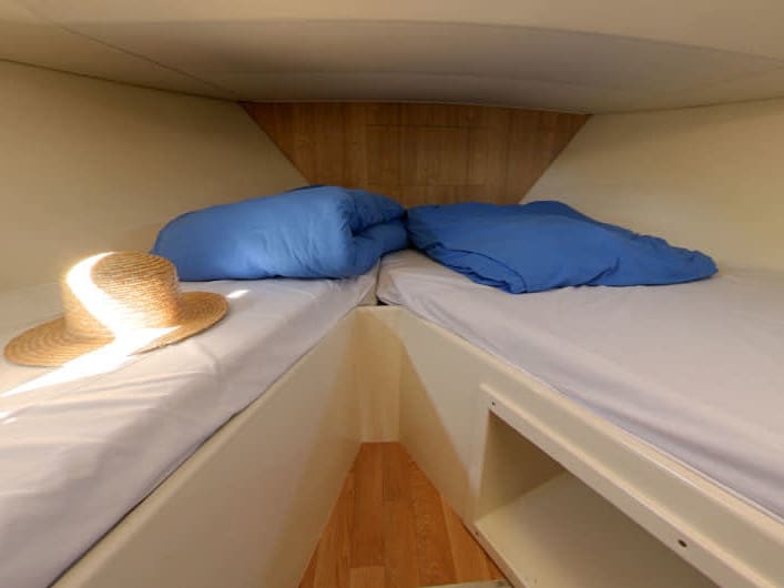 Elegance - Comfort 8 amarrado en Portumna / Connaught Harbour