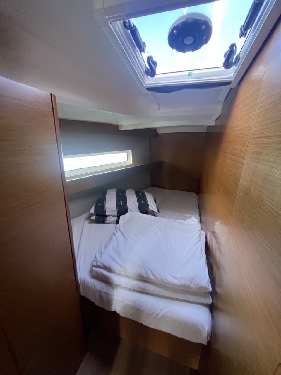 PETRA Sun Odyssey 440 біля причалу Sukošan / D-Marin Dalmacija Marina