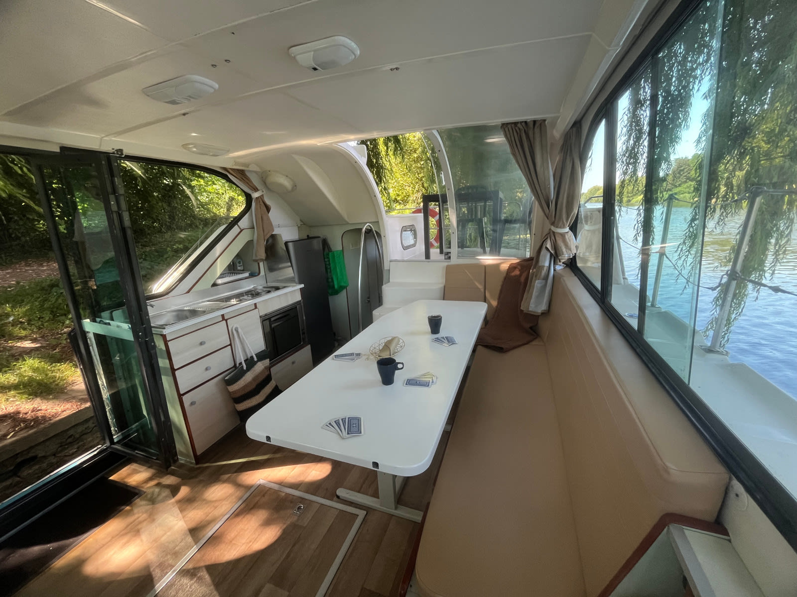 Adagio Nicols Confort 1100 vor Anker in Grez-Neuville