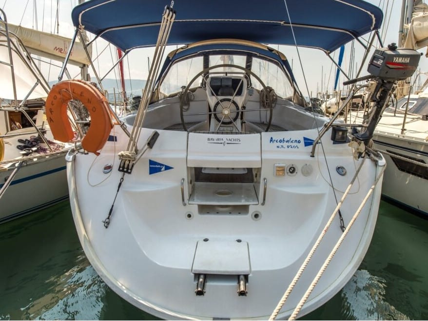 Arcobaleno Bavaria 36 Cruiser біля причалу Sami Port
