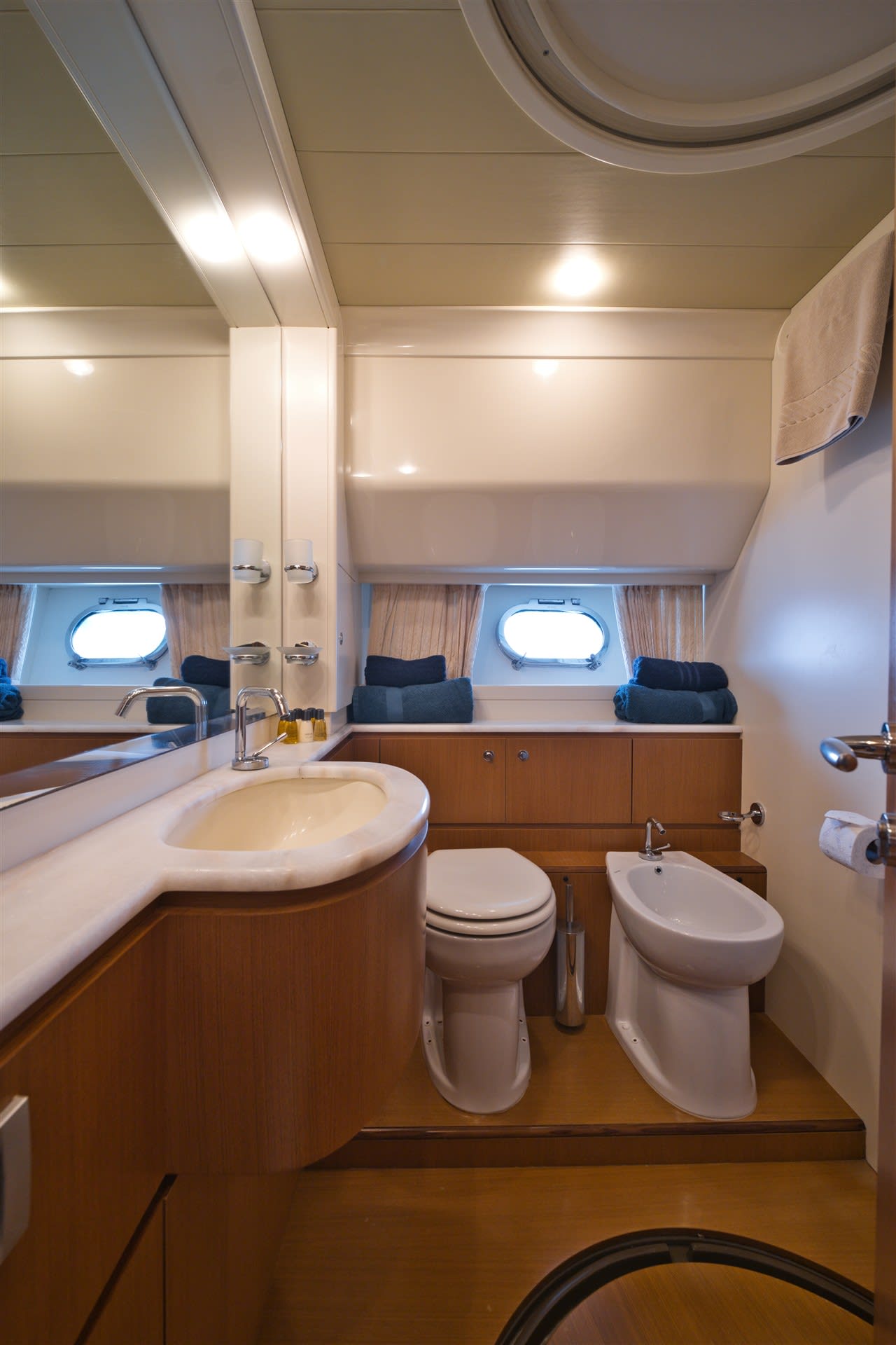 Dominique Ferretti 681 amarrado en Zadar Port
