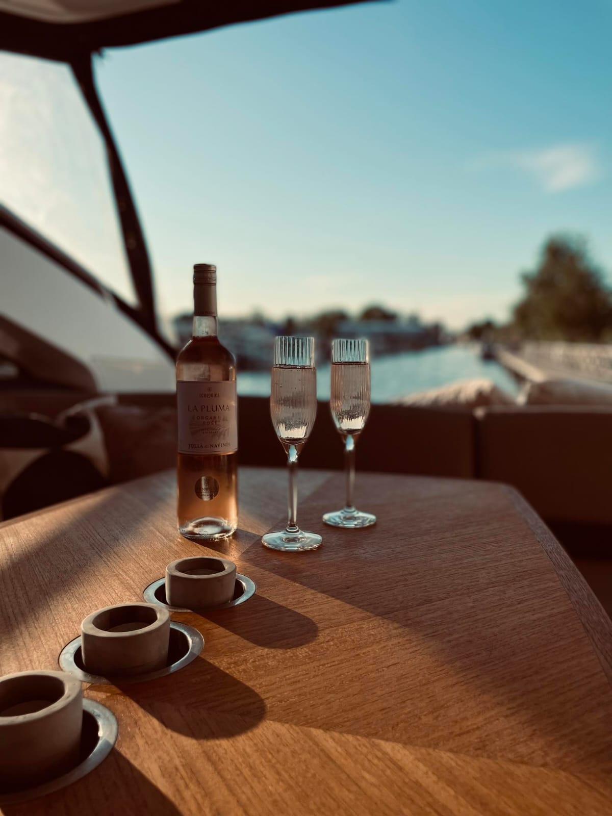 Chablis Princess V53 vor Anker in Makarska harbor