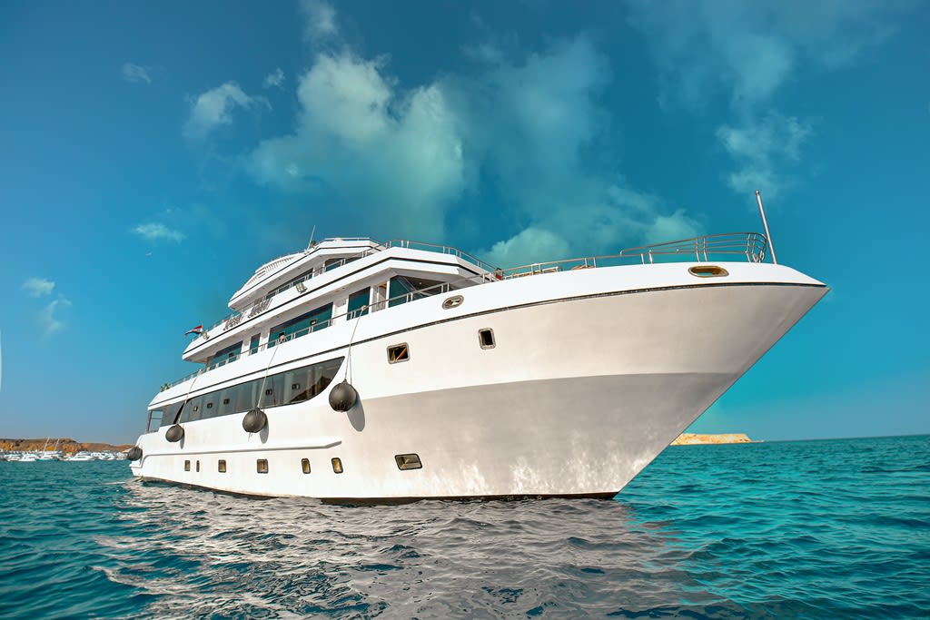 Twin bed cabin lower deck 4 Luxury Motor Yacht amarrado en Sharm El Sheikh
