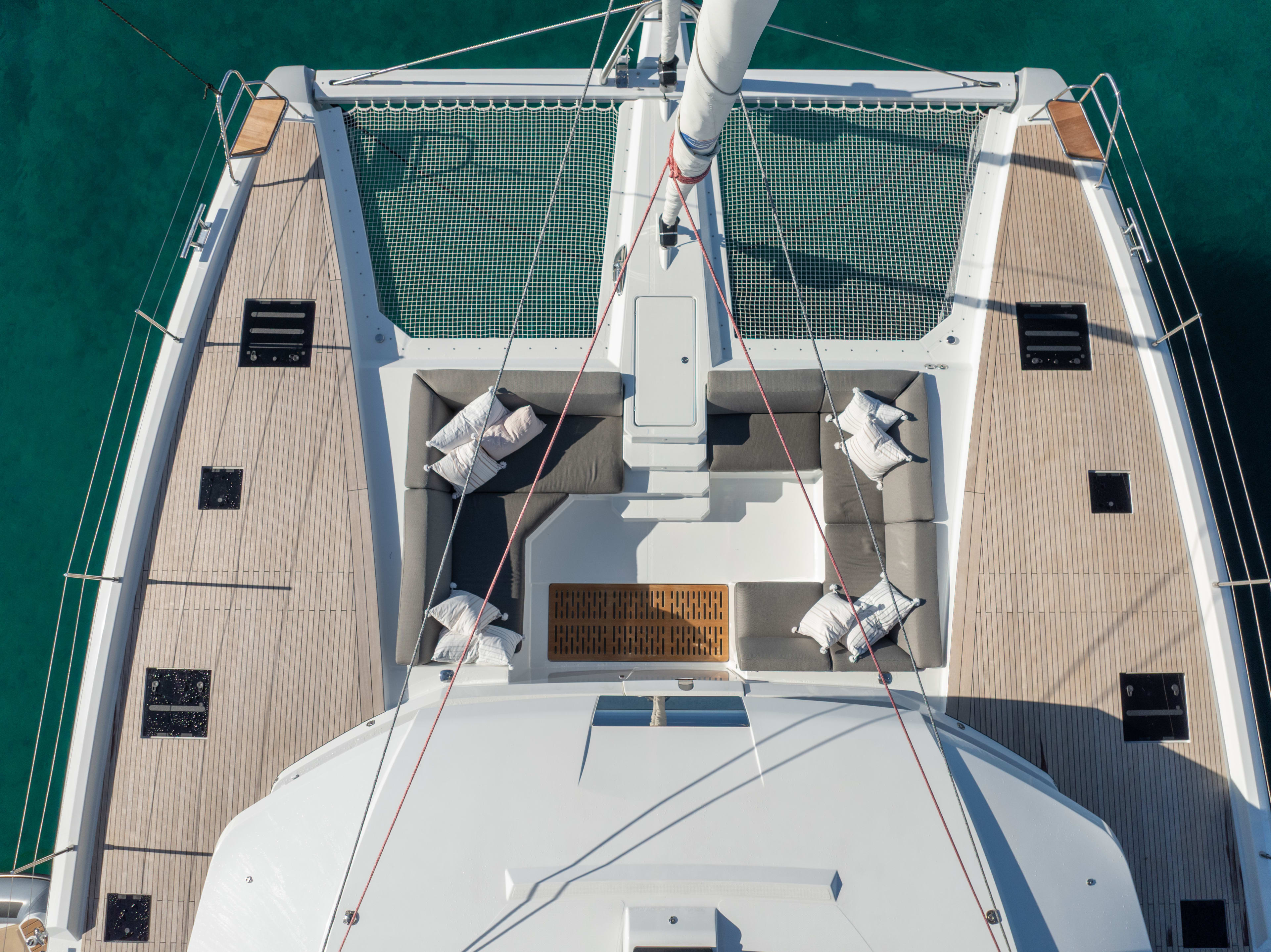 Solomar Samana 59 moored at Kaštel Gomilica / Marina Kaštela
